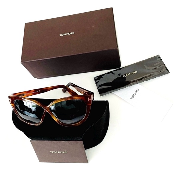 Tom Ford Arabella Blonde Havana Tortoise Shell Sunglasses TF511-53W 5901… - Picture 9 of 9